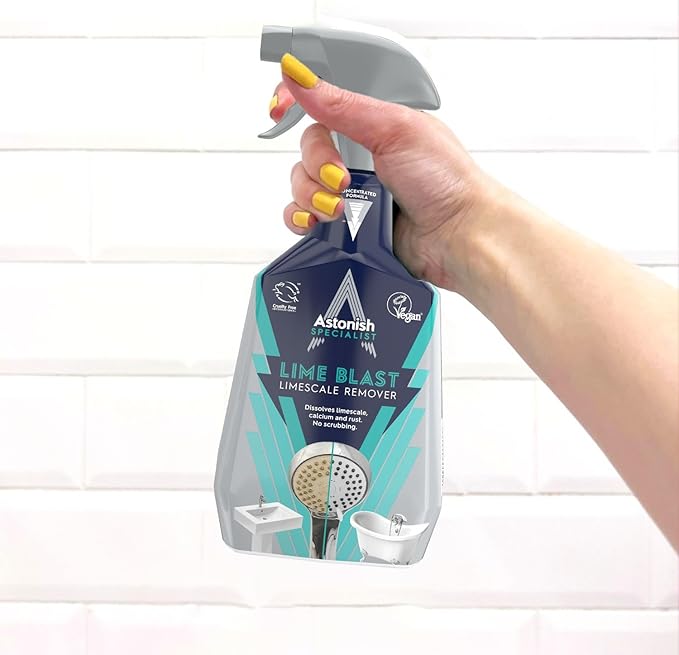 Astonish Specialist Ultimate Limescale Remover Cool Eucalyptus - No Scrub Cleaner Tackles Hard Water, Limescale, Rust & Calcium - Cruelty Free Bathroom & Kitchen Cleaning Solution, 750ml Bottle, 2PK