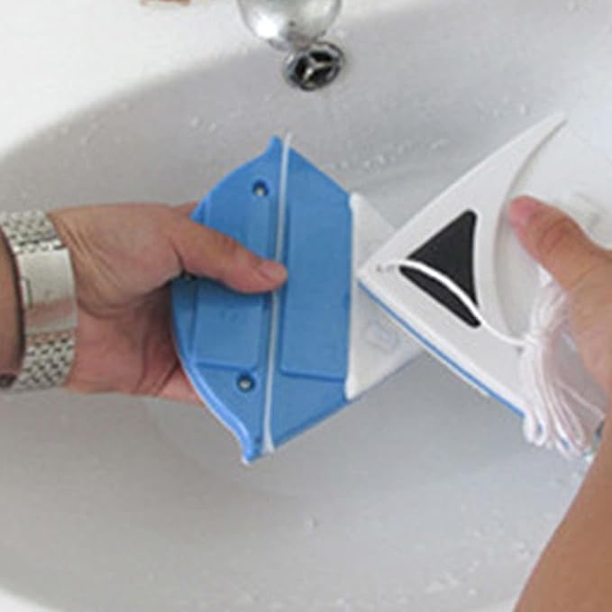 Magnetic Window Cleaner, Magnetic Windshields Cleaner Tool, Blue Triangle Shape Single Sided Magnetics Glass Wiper Washing Brush Tool P3‑8mm