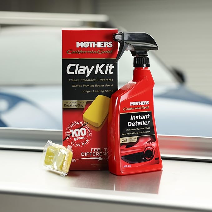 Mothers California Gold Clay Kit, 1 100-gram Clay Bar + 16 oz. Instant Detailer — Removes Contaminants, Restores Brilliance & Smoothness of Paint, Chrome, Glass & Plastics (07241)