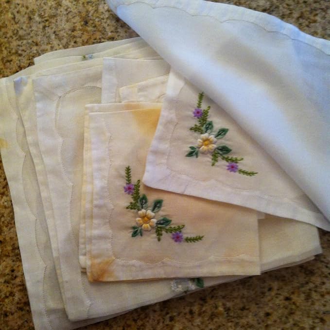Mama's Miracle Linen Soak (16 oz.) Gentle Stain Remover for Vintage and Antique Fabric Makes 25 Gallons of Soaking Solution