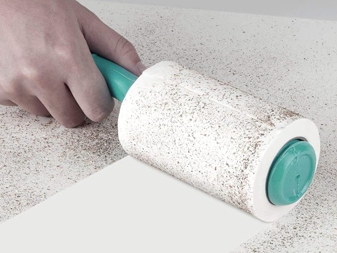 DecorRack Lint Rollers with Extra Refill, Pet Hair Remover, 300 Extra Sticky Sheets, 4 Lint Rollers Dog & Cat Hair Removal, Lint, Dust from Clothes, Furniture and More (5 Pieces)
