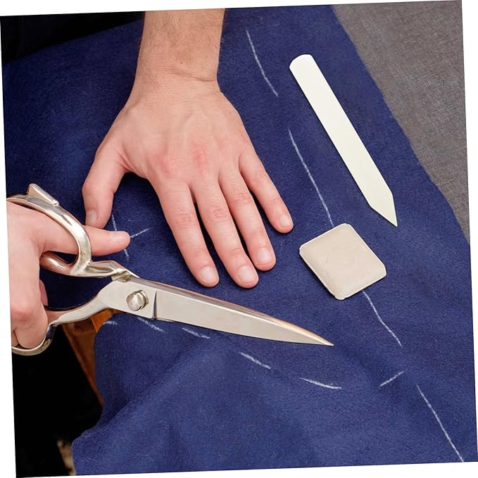 FRCOLOR Clothes Stain Removal Tool Bob Bone Scraper Fabric Fuzz Remover Smooth Edge Lint Cleaner