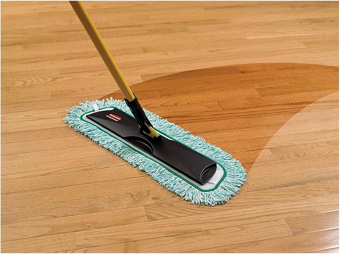 Rubbermaid Commercial Products HYGEN 36 inch Microfiber Dust Pad with Fringe, Green, For Janitorial/Professional Cleaners and Heavy-Duty industrial Cleaning/Dusting/Sweeping