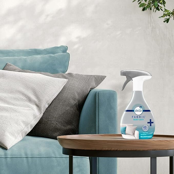Febreze Fabric Refresher Heavy Duty Crisp Clean Air Freshener (1 Count, 500 Ml)
